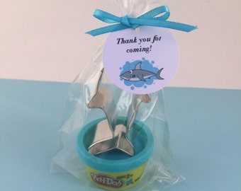 Shark Playdoh Party Favor: Under the Sea Theme