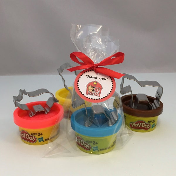 Barnyard Party Favor: Playdoh with Animal Cutters