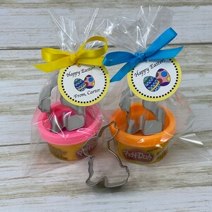 Easter Favor: Playdoh and Bunny Cutter Class Gift