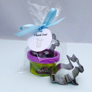 Bunny Party Favor: Playdoh and Bunny Cutter Favor, Bunny Party Supplies, Rabbit Party Favor