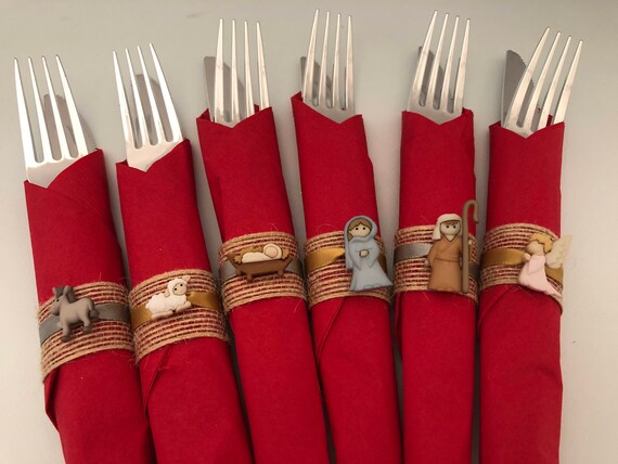 Cubierto de Navidad con Beseñido de Belén, Servilletero de