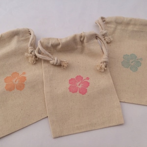 Hibiscus Flower Muslin Favor Bag: Luau Party Treat Bag