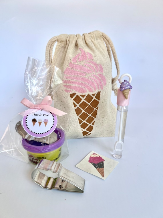 Bolsa de regalo para fiesta de helados: plastilina, cortador