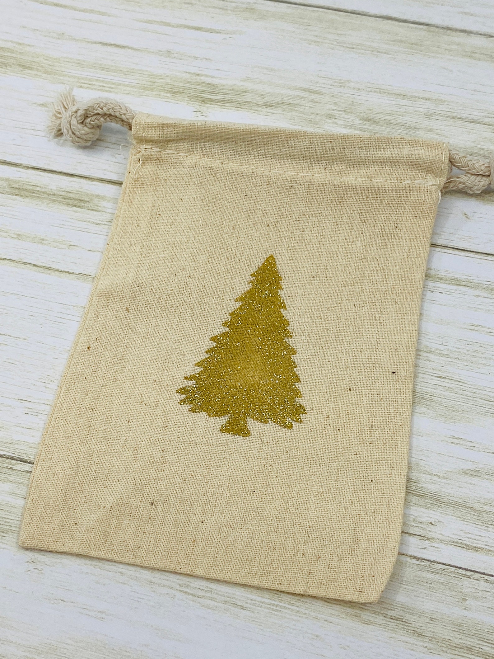 6 Reusable Holiday Gift Bags Various Sizes Drawstring Etsy