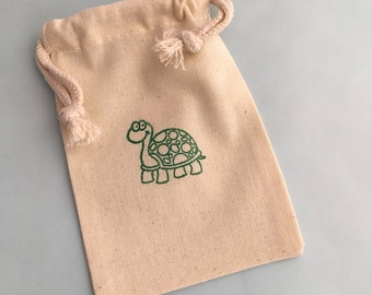 Turtle Favor Bags: Cute Turtle Party Bag, Reusable Muslin Drawstring Ocean Animals Bag, Under the Sea Theme Party, Sea Animals Party