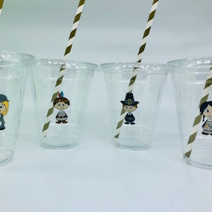 Thanksgiving plastic cups with straws and lids, Pilgrim and Indian Design  - Holiday party cups, Thanksgiving party cups