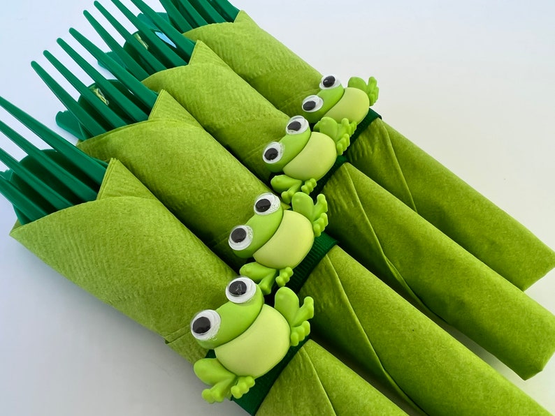 Frog Party Flatware Set: Green Disposable Silverware With Frog Charm - Etsy