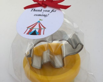 Carnival Party Favor, Circus Party Favor, Circus Theme Favor, Playdoh and Elephant Cutter Favor, Carnival Favor