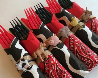 Cubiertos para fiestas de animales de granja: juegos de cubiertos con estampado de vaca y bandana