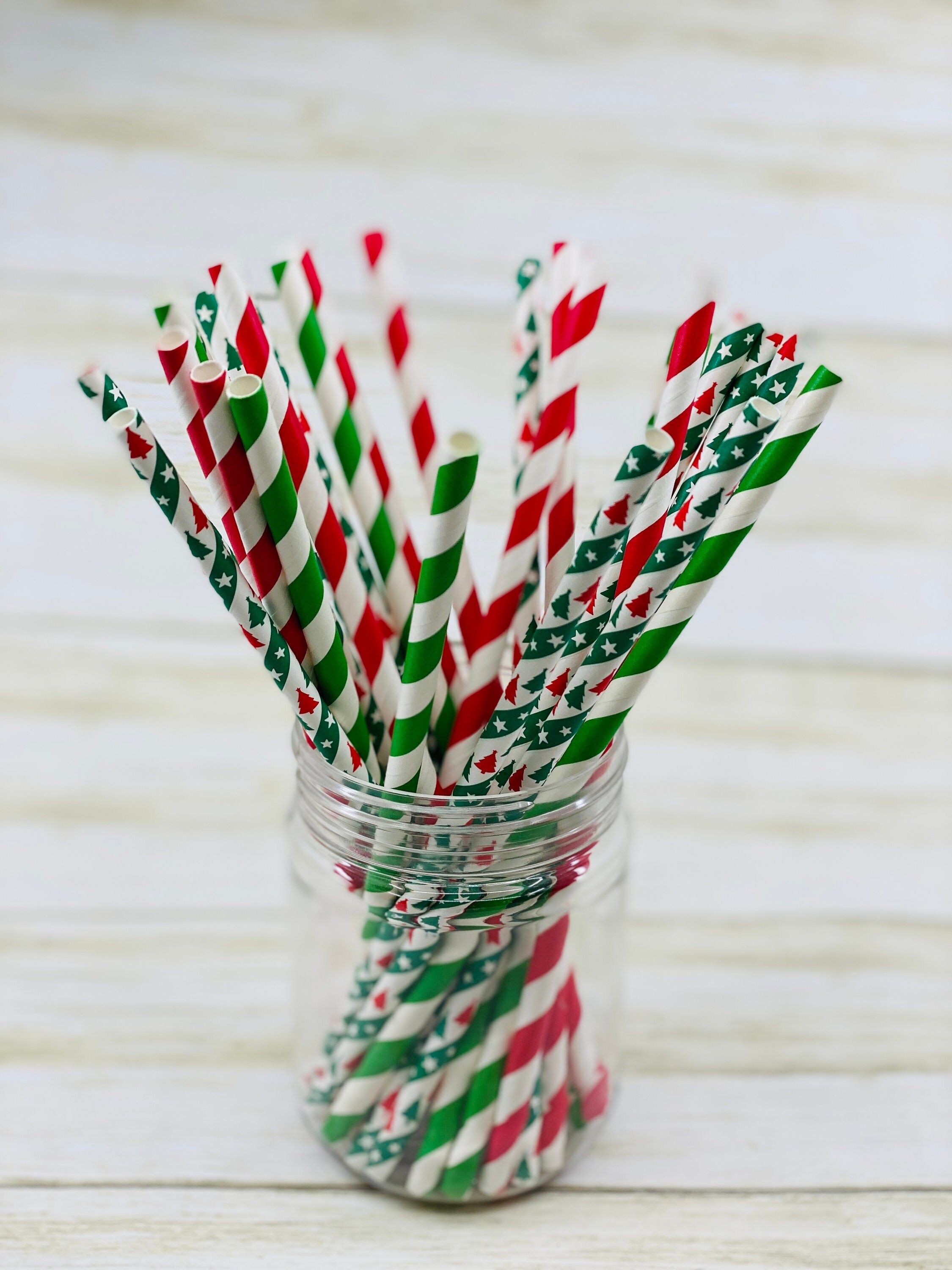 ALINK 200 Christmas Paper Straws, 8 Styles Red Green White Gold  Biodegradable Party Drinking Straws with Stripe, Wave, Christmas Tree  Snowflake Design