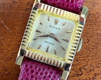 ROLEX 18k GOLD COCKTAIL Watch with Fluted Bezel. Reference 9356, Serviced, Dates Circa 1958.