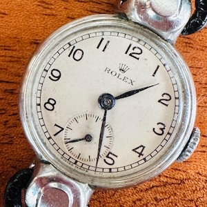 Rolex Cocktail Watch from 1947, Extra Prima Movement, Original Box.