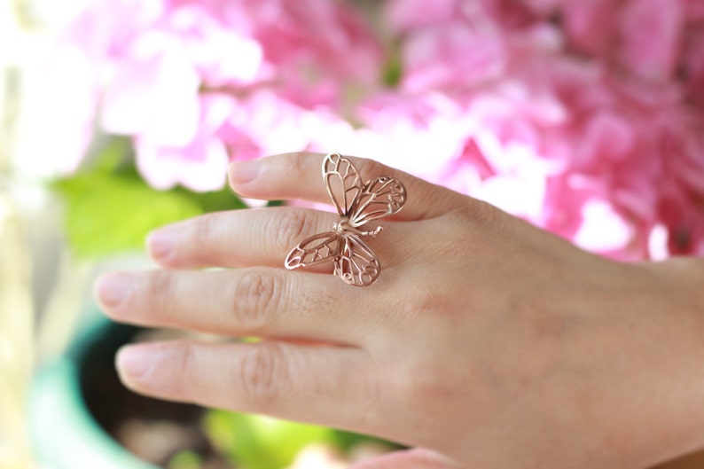 Statement Ring / Mood Jewelry / Butterfly Ring / 925 Silver image 3