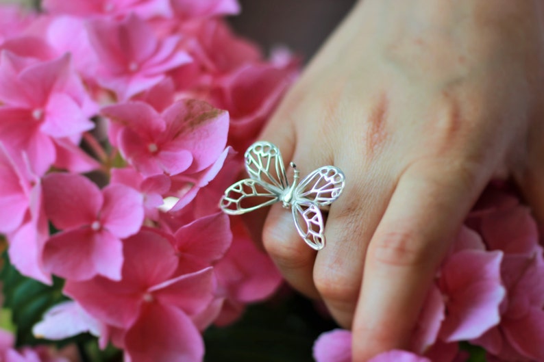 Statement Ring / Mood Jewelry / Butterfly Ring / 925 Silver image 4