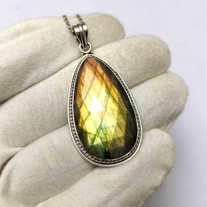 Labradorite Pendant | 925 Sterling Silver Pendant Labradorite Gemstone Pendant Handmade Gemstone Jewelry Labradorite Pendant For Necklace
