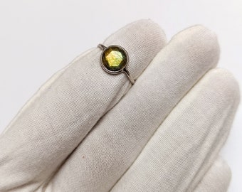 Round Labradorite Ring-Labradorite Gemstone Jewelry-Crystal Ring- 92.5 Sterling Silver Ring-Women Ring-Handmade Ring- Handmade Jewelry.