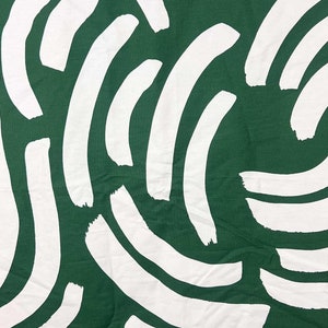 Marimekko &quot;Hyraily&quot; green & white abstract squiggles cotton fabric, end of bolt remnant 23.5&quot;x56&quot;, Scandinavia pop art
