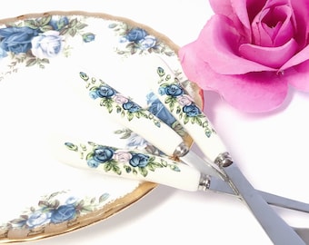 Lovely 3pcs Dessert Hors d Oeuvre Small Spoon Teaspoon Fork Knife Porcelain Ceramic Handle MATCH Royal Albert Moonlight Rose Fancy