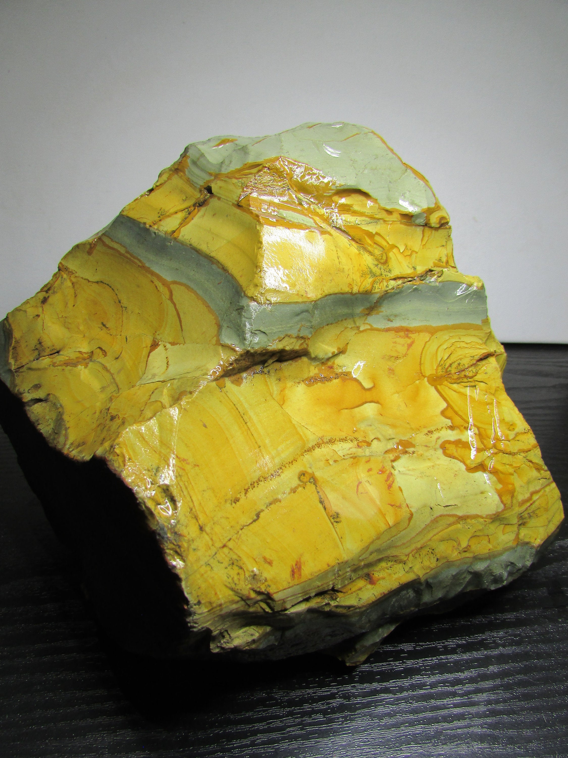 画材 Yellow jasper genuine Yellow Jasper (Yellow Jasper) - Rock Identifier