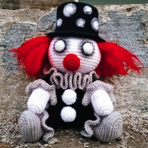 Creepy Clown crochet pattern PDF DOWNLOAD ONLY