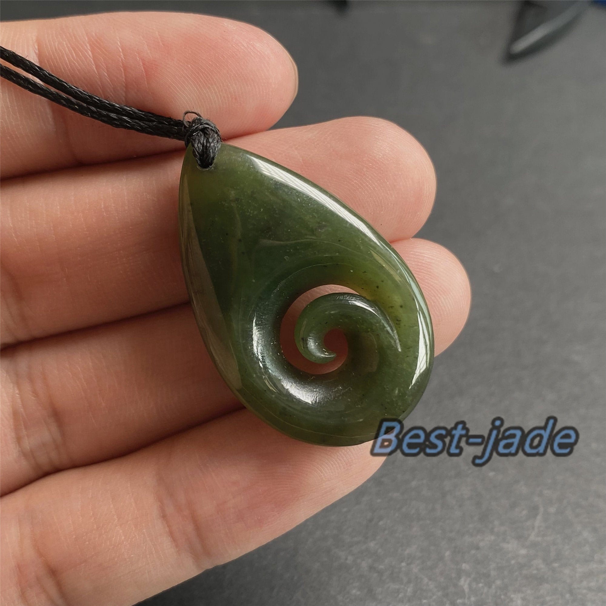 翡翠 KORU-TWIST-HOOK-