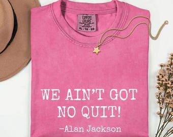 Maglietta dell'avvocato Karen Read, Processo Karen Read, Non abbiamo smesso, Processo per reati veri, Maglietta dell'avvocato difensore Alan Jackson, Colori comodi