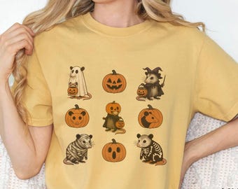 Opossum Halloween Shirt Funny Opossum Tee Hiss or Treat Opossum Lover Gifts Cute Halloween  Retro Possum Halloween Tees Spooky Season