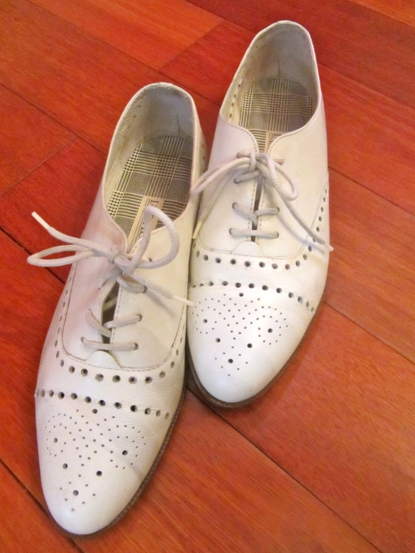 Perfect white leather oxford shoes Etsy