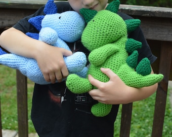 dinosaurio de crochet squish-a-saurus