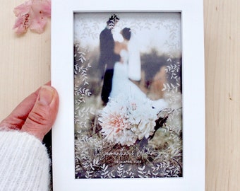 Personalised wedding frame gift | wood botanical picture frame | 5th wedding anniversary | personalised engagement photo gift | 6x4 7x5 8x10