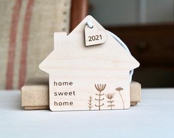 Personalised housewarming gift ~ new home gift ~ wooden house ornament ~ first home