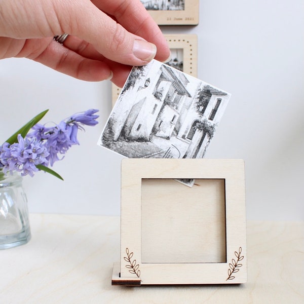 Tiny engraved picture frame to display photos, cards or prints of 5cm square 2x2