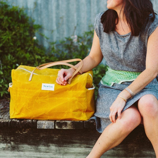 waxed canvas weekender / duffle travel bag