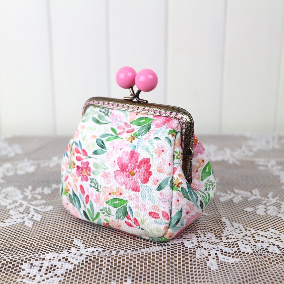 Retro Watercolor Flower Key Buckle Coin Purse For Womens