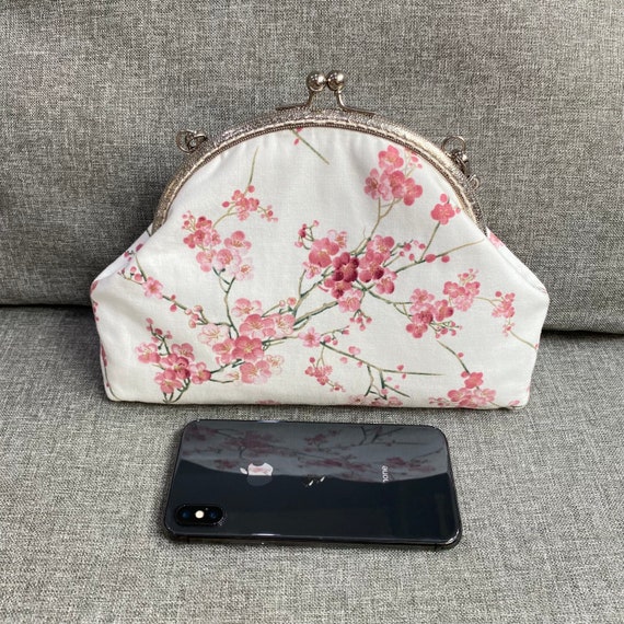 スペシャル特典 Sakura Spring Bobbles. With Purse Frame Metal Purse. Clutch バッグ