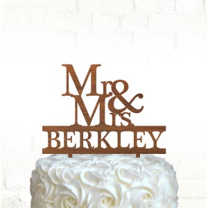 Mr & Mrs cake topper, Wood wedding cake topper / Laser cut, Personalized cake topper, Rustic cake topper