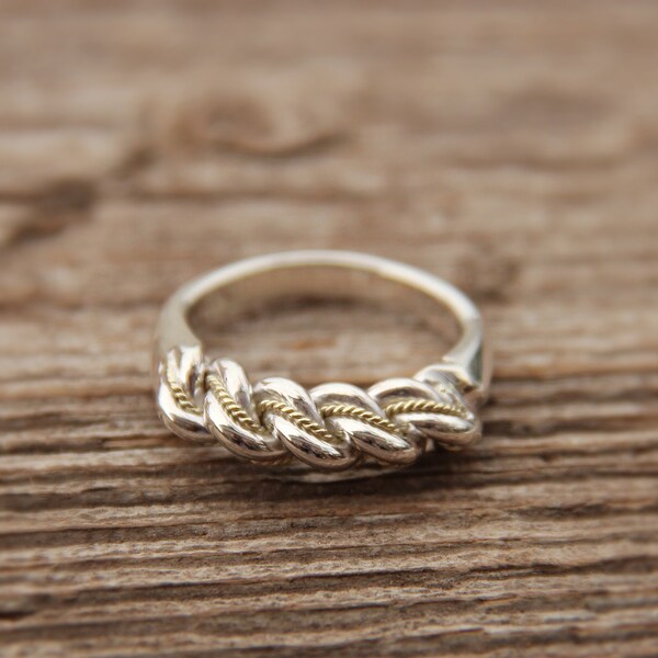 Bague Ethnique Lettone Nameja En Or Rose 14 Carats - Taille Personnalisable - Faite Main En Lettonie