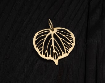 Gouden kleine lindehanger || Gouden op de natuur geïnspireerde ketting || boomsieraden || bladsieraden || Kanten hanger || LINDEN-bladhanger