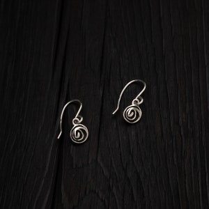 Silver rose earrings || Floral jewelry|| Sterling Silver Rose || Casual jewelry || Earrings of the day || First earrings for girls
