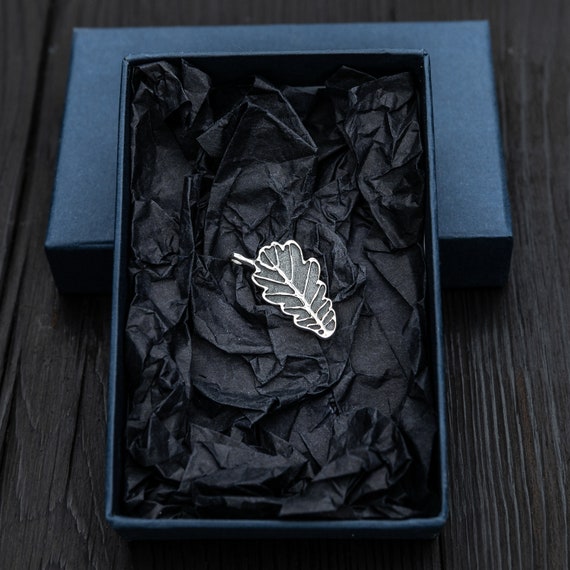 Collana con Ciondolo Foglia in Argento 925 e Zirconi Bianchi