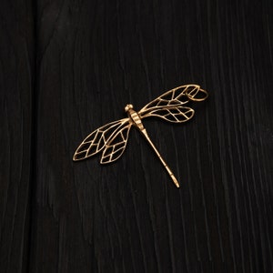 Colgante de libélula de bronce, collar de libélula, joyería de insectos, regalo para ella, encaje de libélula