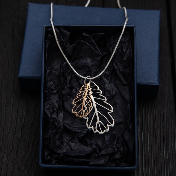 Twisted Oak Tree Pendant Necklace – Silverbox