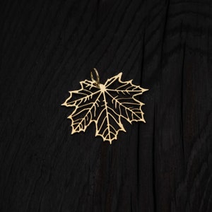 Ahornblatt Halskette Gold, Blatt Schmuck, Spitzen Schmuck, Natur inspiriert Halskette, Herbst Schmuck, Geschenk für Frauen, Weihnachten Geschenkideen