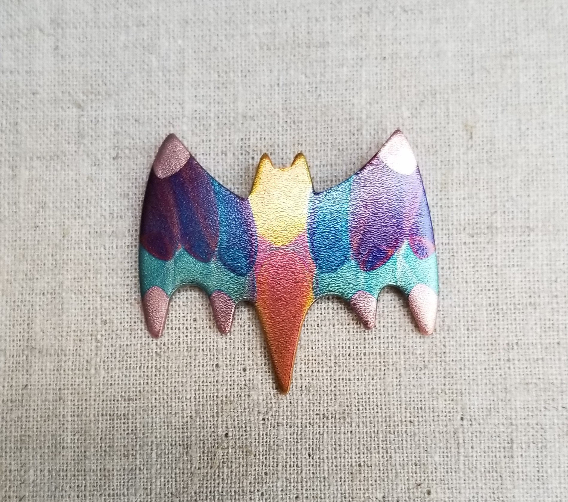 Flame painted copper Rhino pin