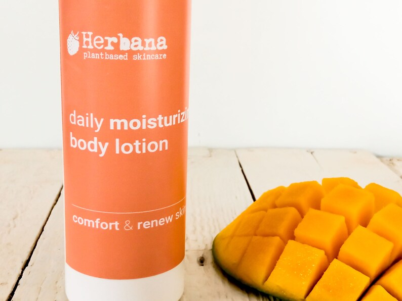 Lait hydratant quotidien pour le corps à la mangue et à la papaye image 6