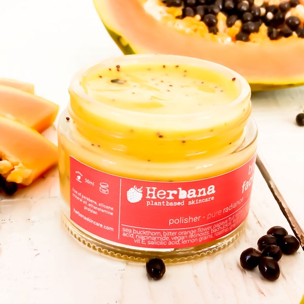 Papaya Face Scrub contra la piel apagada para una tez radiante