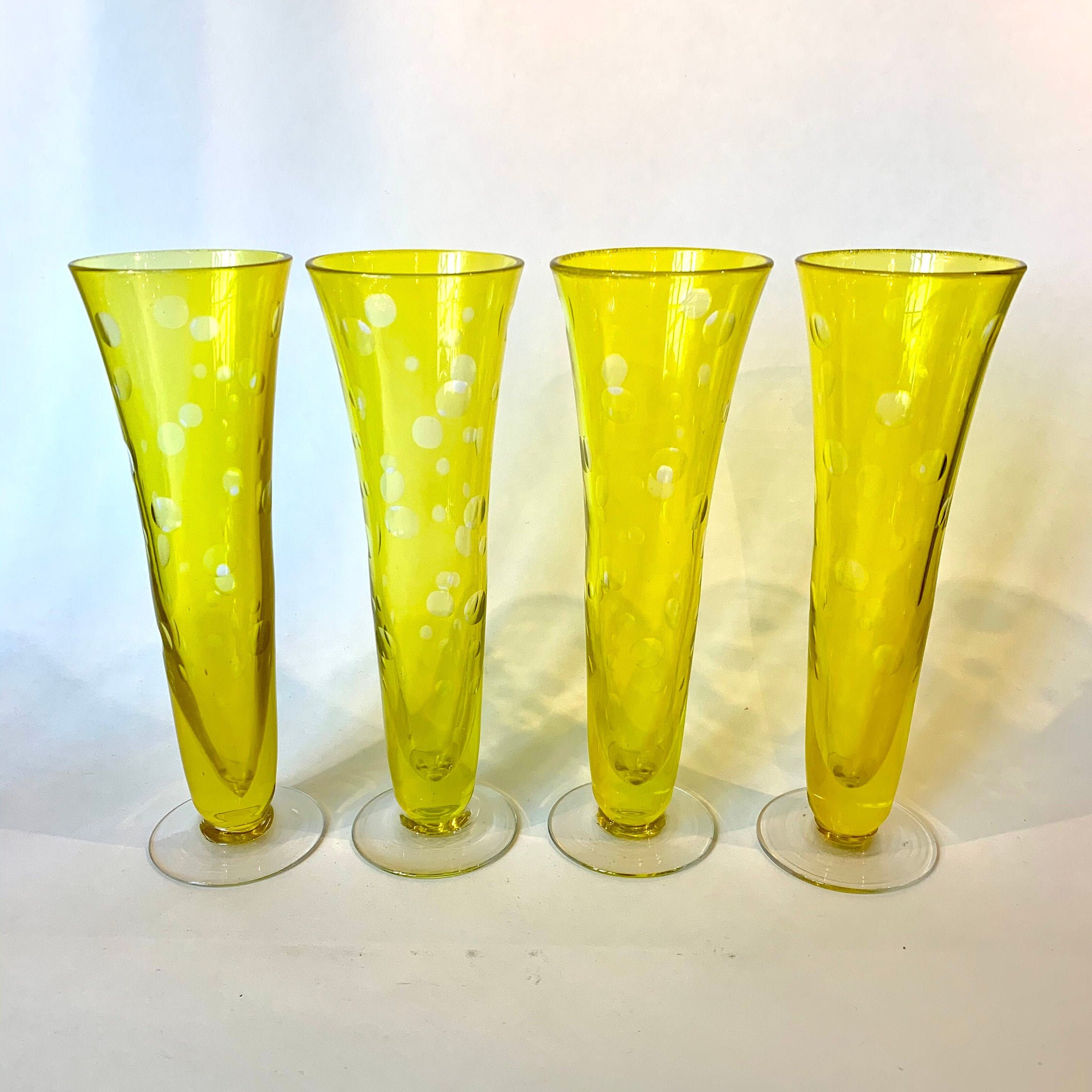 S/4 Midcentury Yellow Glass Flutes with Circle Pattern Etsy