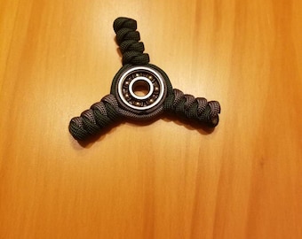 Paracord Fidget Spinner, Emerald Green and Graphite Grey, Toy, Relaxing and Calming Uses