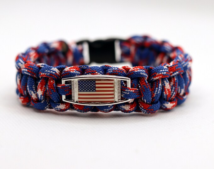 American Flag Paracord Charm Bracelet, USA, United States, Red, White and Blue, Country Flag Bracelet