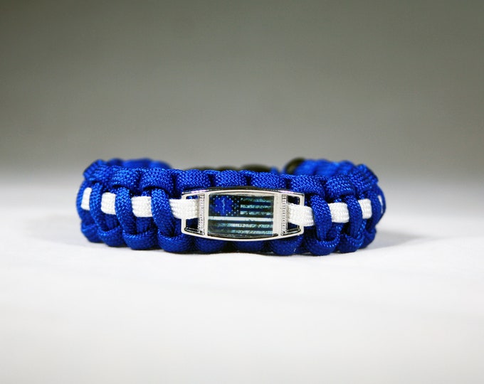 White Line (On Blue) American Flag Paracord Charm Bracelet, American Flag with White LIne, Remembrance, Honor, EMT, EMS, Paramedics